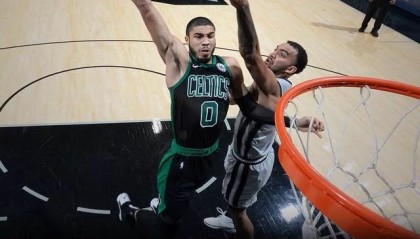  国米锋线全面开花，主场大胜拉齐奥稳固榜首