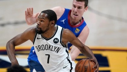  法兰克福逆转战胜门兴，欧战资格争夺占先机  