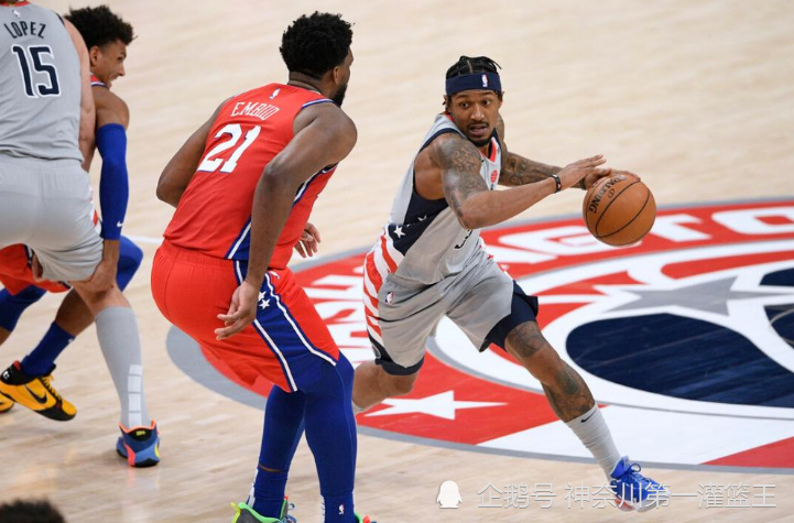  恩比德内线制霸全场，76人主场大胜热火终结对手连胜  
